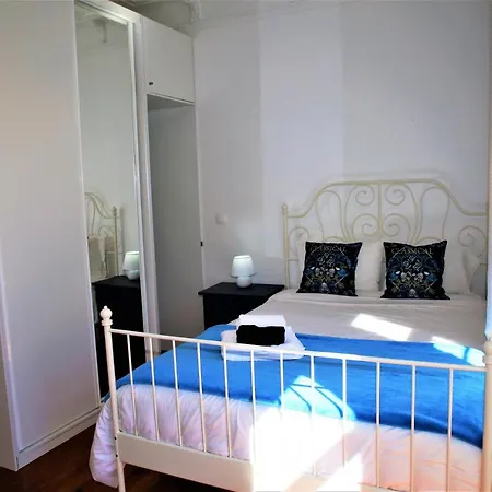 Wonderful בית הארחה *