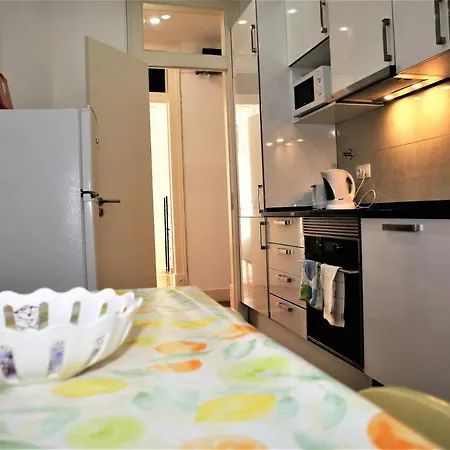 Wonderful בית הארחה