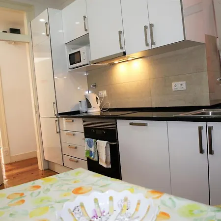 Wonderful בית הארחה ליסבון