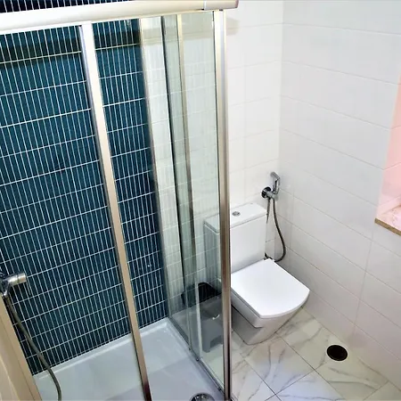 Wonderful בית הארחה ליסבון